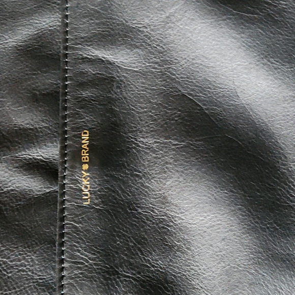 Lucky brand cross body purse - Picture 8 of 8